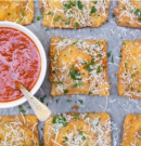 Rántott ravioli Marinara szósszal