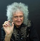 Infarktusa volt a Queen együttes gitárosának, Brian May-nek