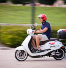Pécset is meghódítják a blinkee.city elektromos robogói