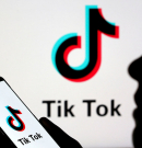 TikTokkerek fogtak össze az idősekért