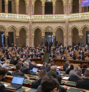 Megszavazta a magyar parlament a veszélyhelyzet meghosszabbítását