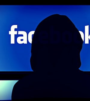 A Facebook tönkreteheti a párkapcsolatokat?