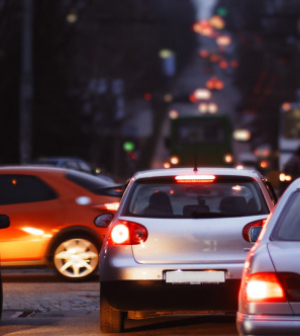 Szigorúbb előírások kellenek az autók széndioxid-kibocsátásának csökkentésére
