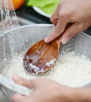 Nyomós oka van, miért kell átmosnod a rizst főzés előtt