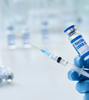A koronavírus-vakcinák mellékhatásai érdeklik legjobban a magyar internetezőket