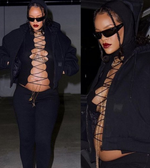 Rihanna merész fűzős felsőben mutatta meg terhespocakját