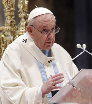 Ferenc pápa ismét a szülőség fontosságát és érdemeit magasztalta