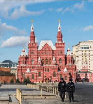 Moszkva világszerte árulná az orosz vakcinát