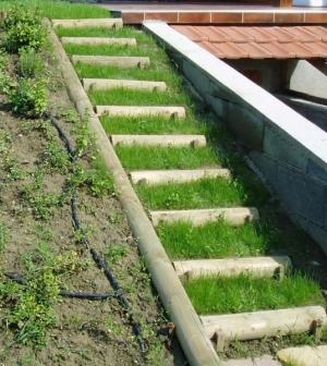 Így építs kerti lépcsőt!