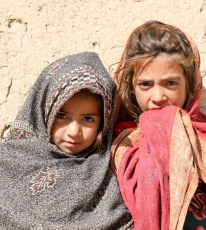 Mintegy 10 millió afgán gyermek azonnali humanitárius segítségre szorul